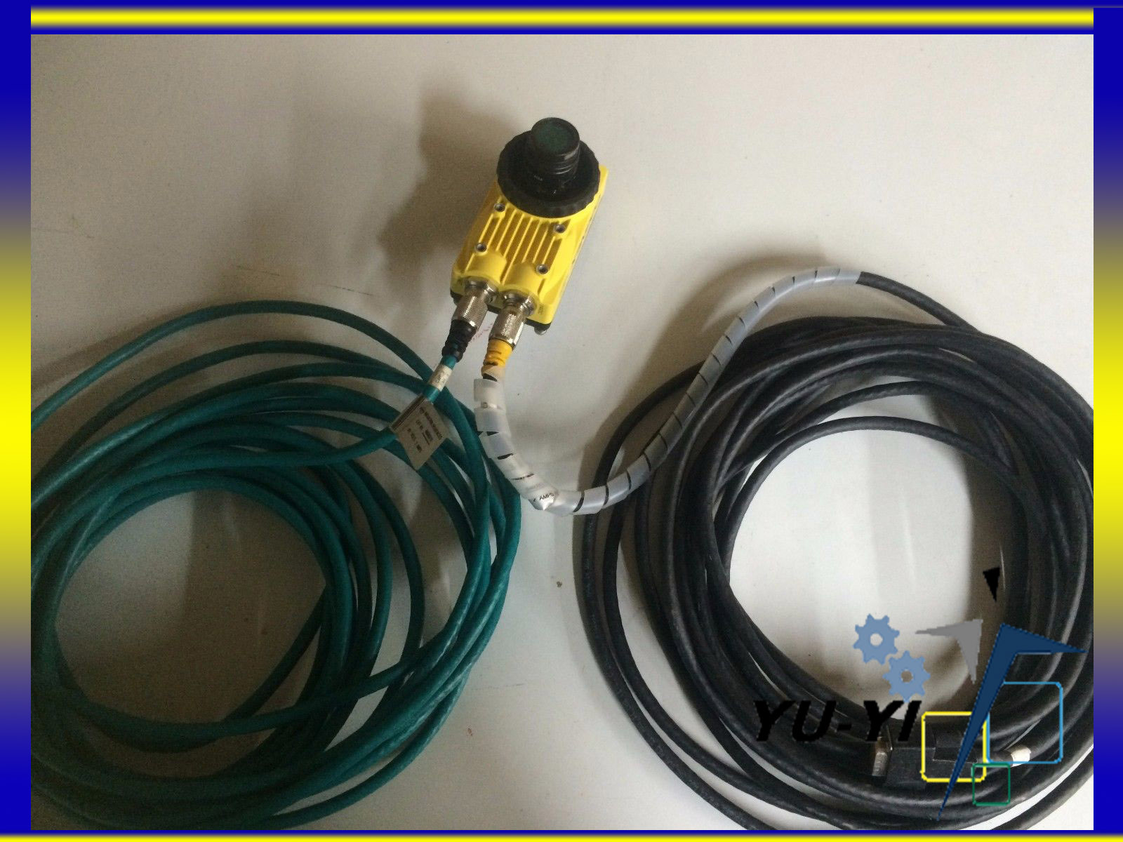 COGNEX InSight 5100 Camera w lens and Interface Cables